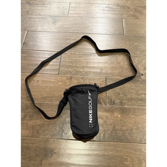 Nike Tech Golf Black Crossbody Bottle Carrier One Size - Picture 2 of 10